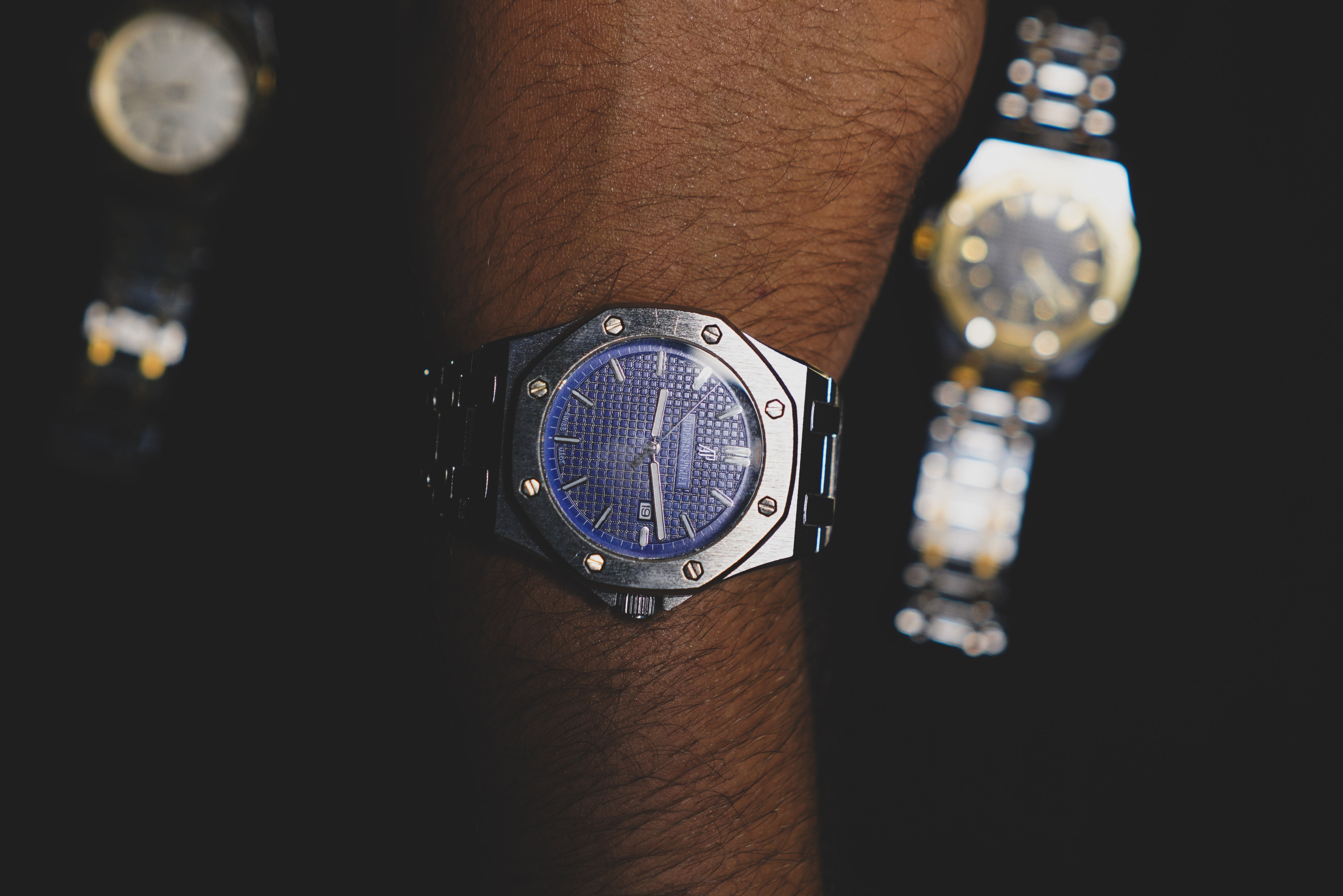 AP (Blue Dial)